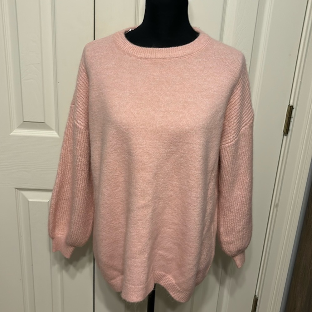 Crown & Ivy Sweater